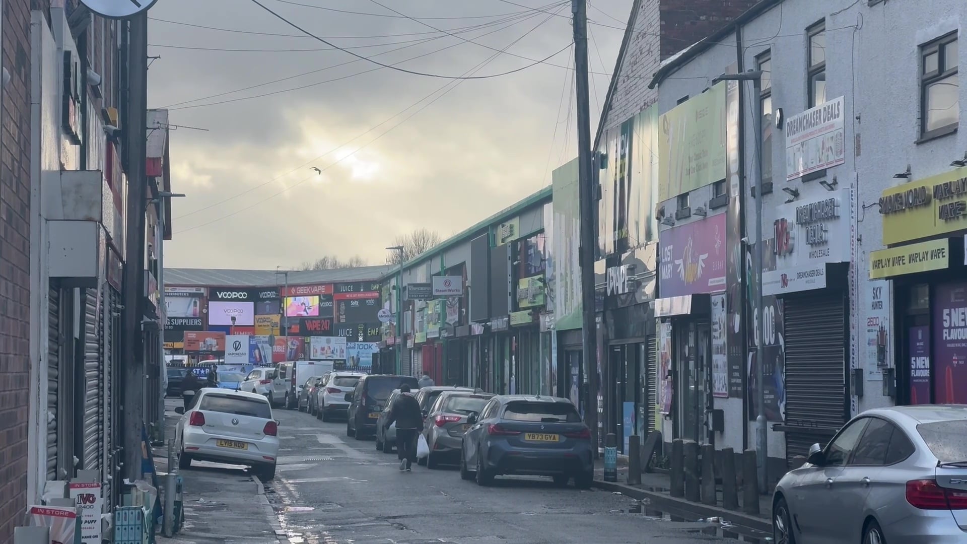 Inside Britain's vape capital - where 54 tacky e-cigarette shops line ...