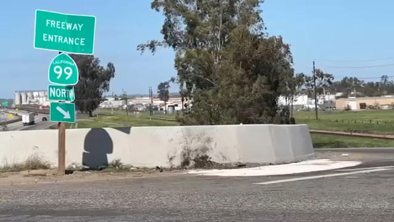 Car chase, crash in Madera County leaves 4 dead, 1 hospitalized