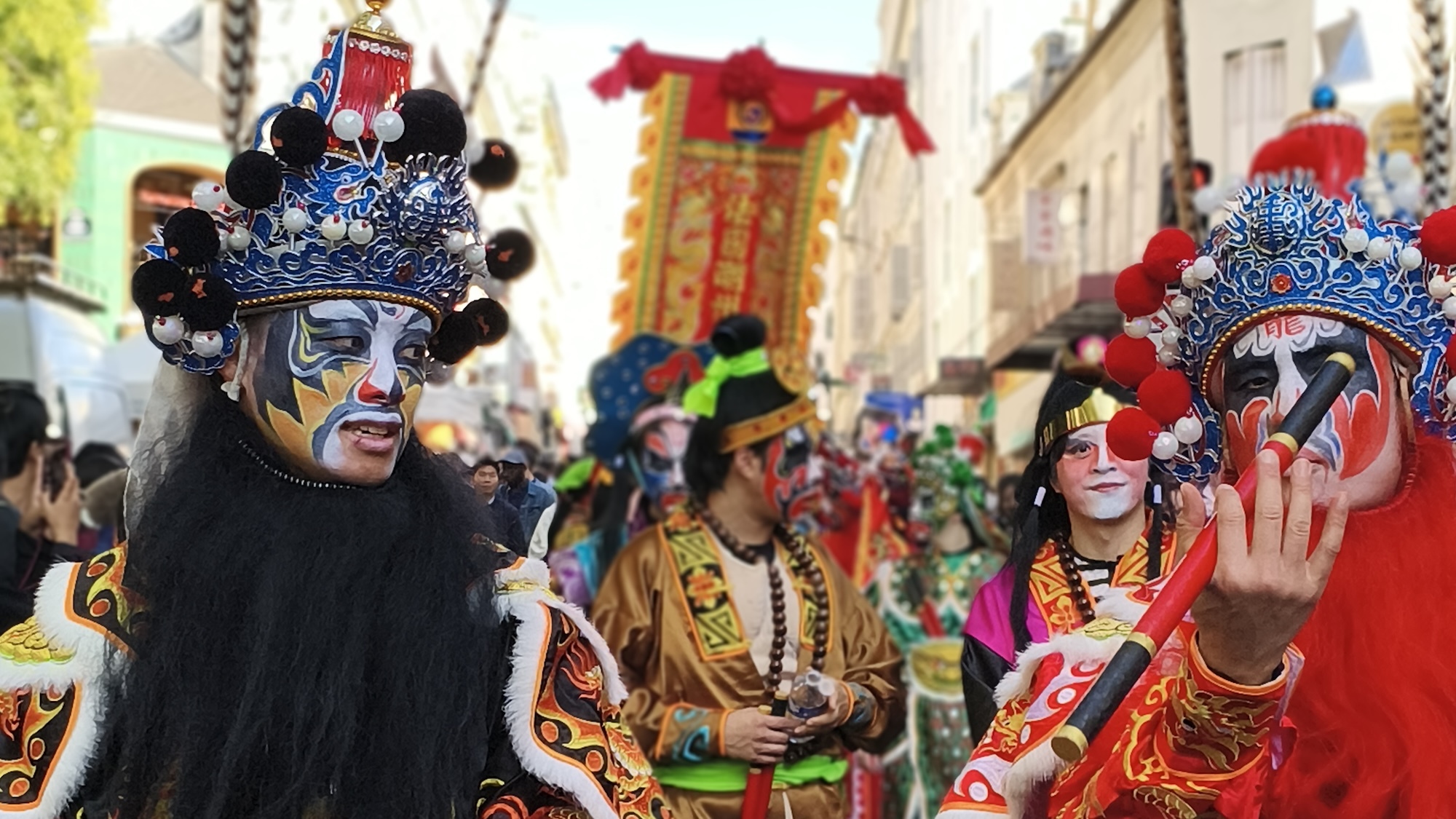 La rue de Belleville se transforme en festival pour le Nouvel An lunaire