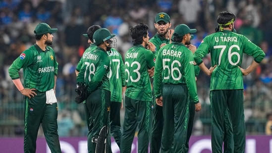 Ravichandran Ashwin makes fun of sorry Pakistan after one-way traffic ...