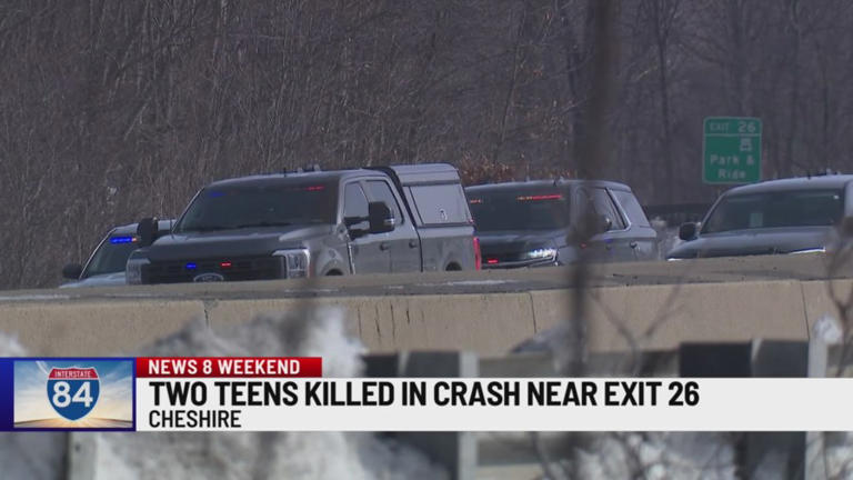 2 dead after multi-vehicle crash on I-84 in Waterbury