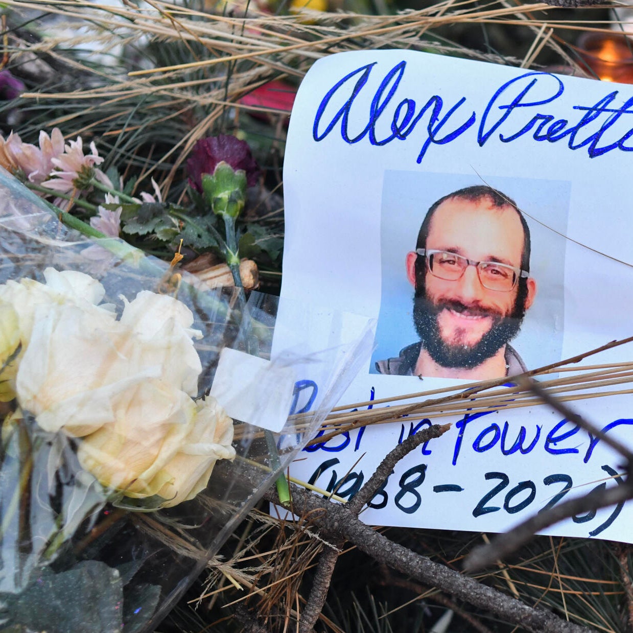 FBI refuses to share evidence in Alex Pretti killing, Minnesota investigators say<br><br>