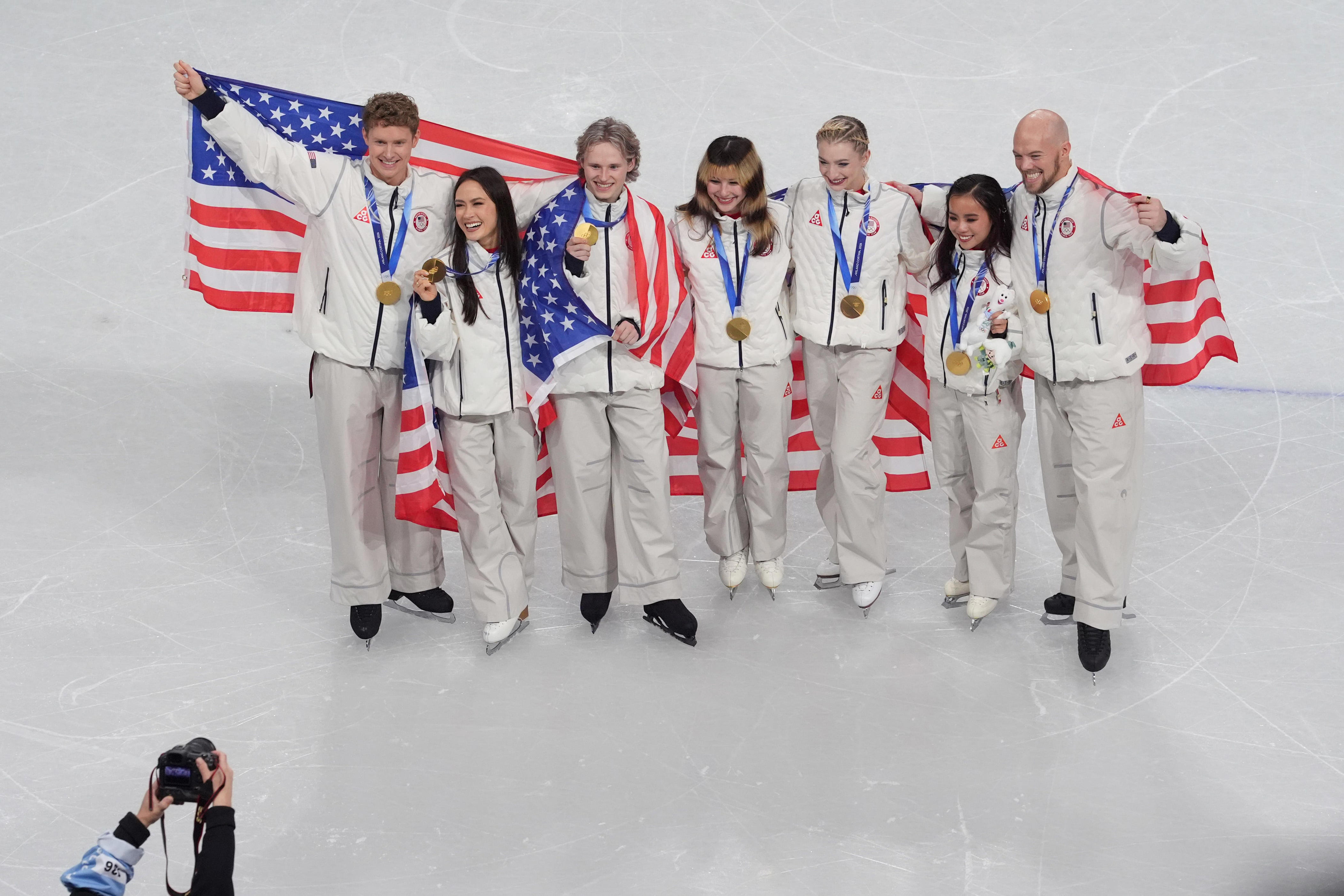 How many gold medals has Team USA won at Olympics? See current medal count