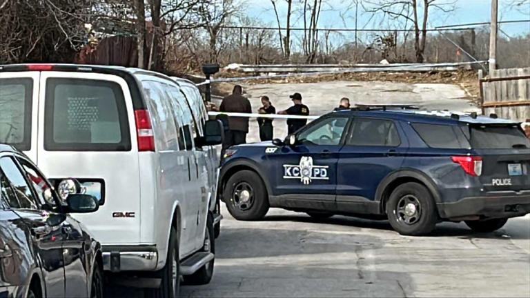 Kansas City police investigate fatal shooting after victim arrives at ...