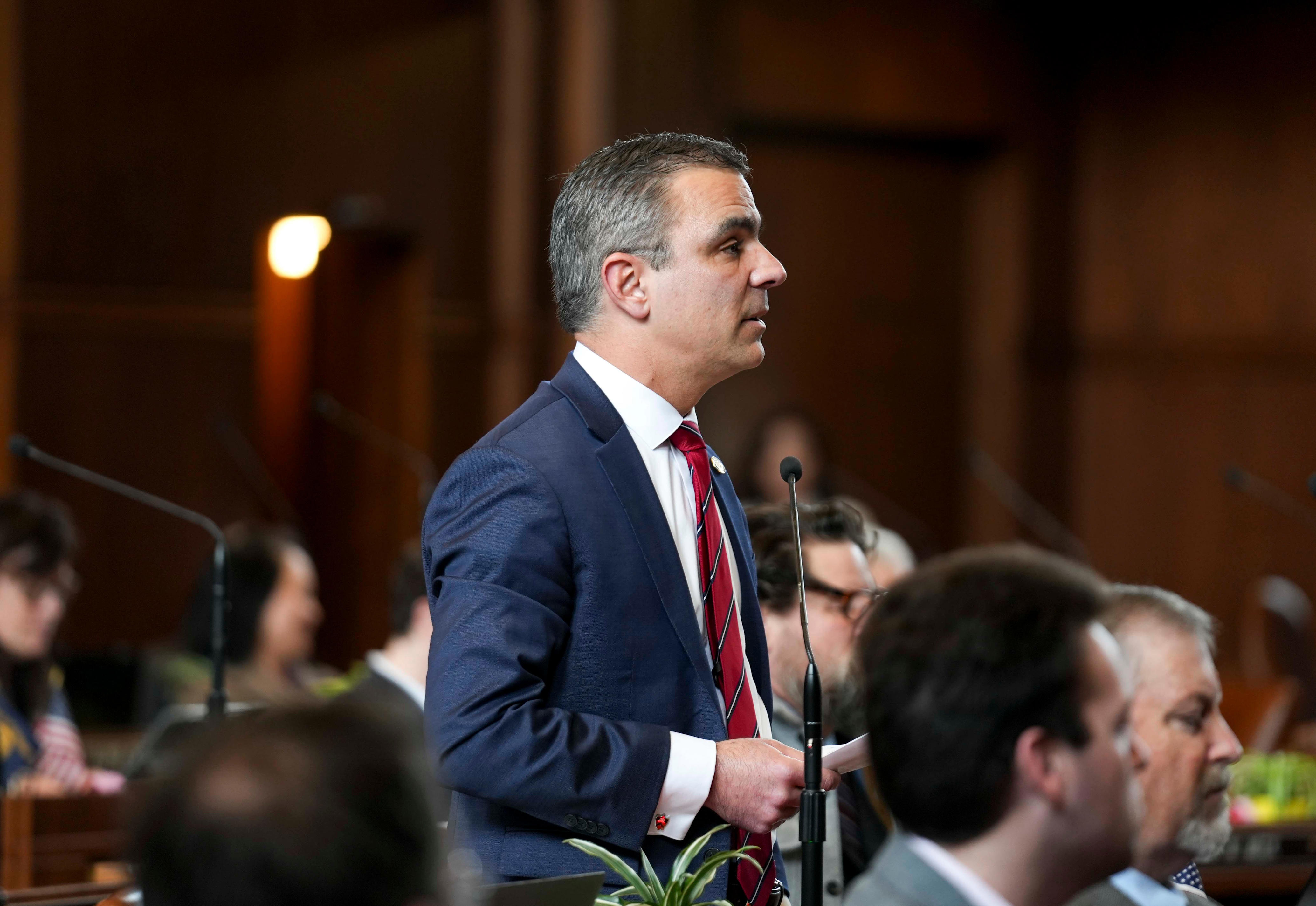 Oregon Senate passes partial disconnect from federal tax code changes
