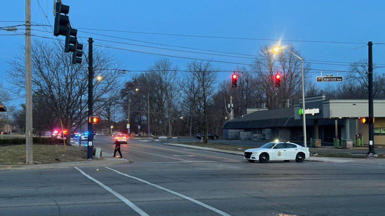 2 Beech Grove police officers shot, hospitalized during search for ...