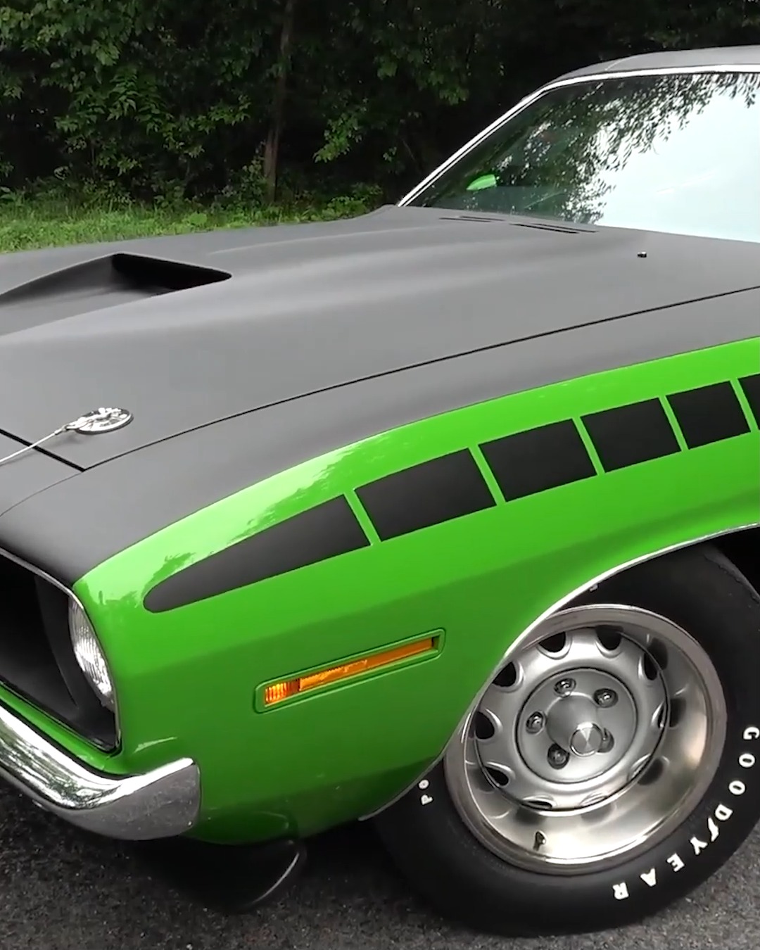 Four-speed 340 AAR Cuda reborn