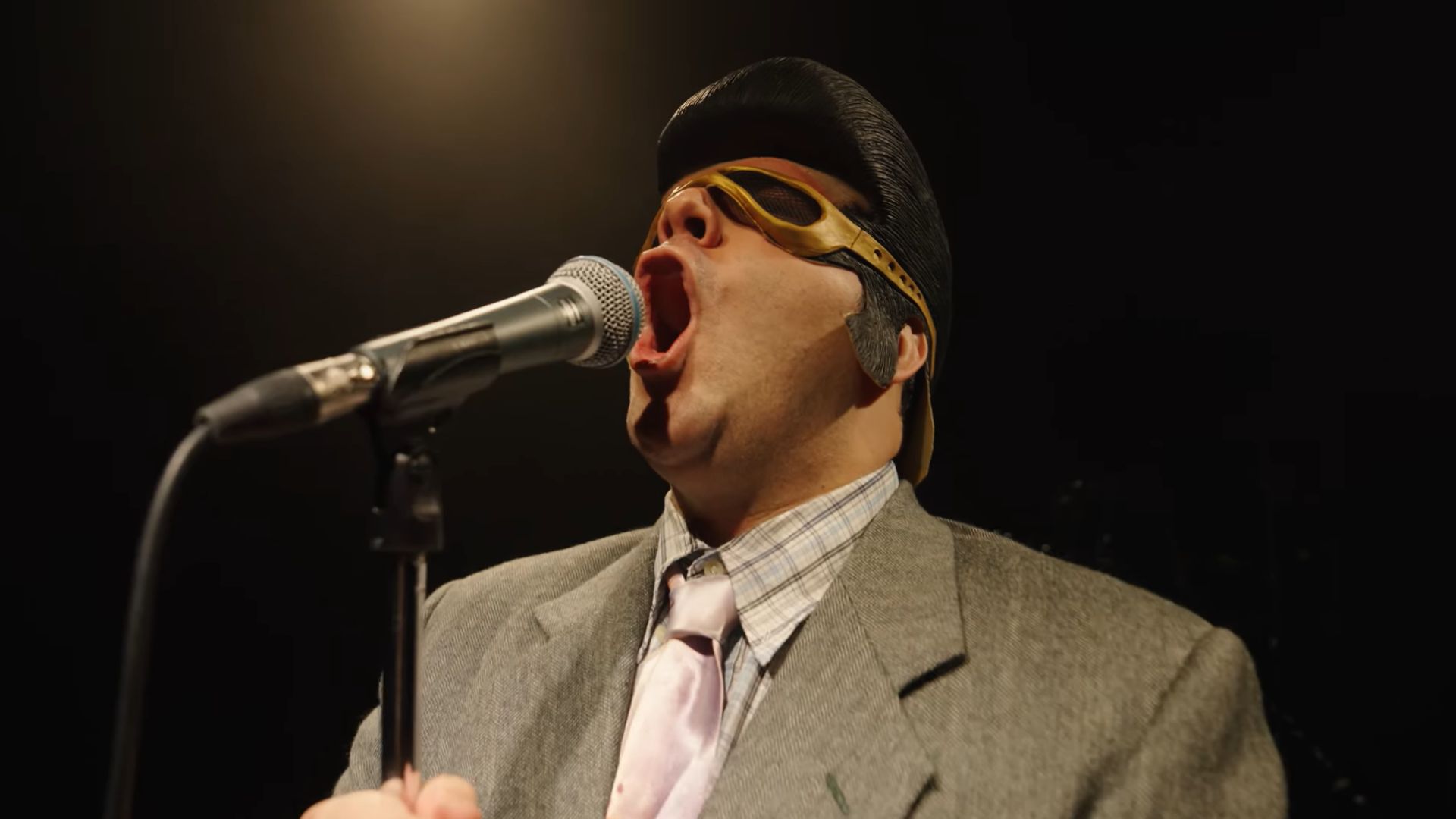 La maschera di Tony Pitony è introvabile online: cosa la rende così ...