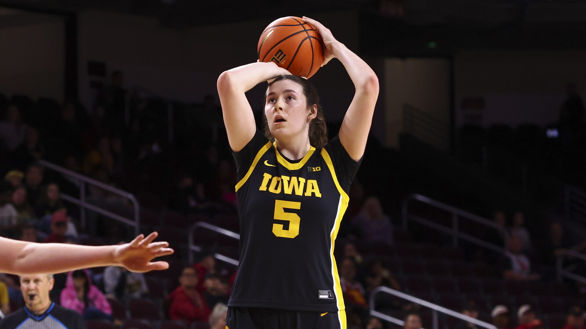 Ava Heiden scores career-high 27 and No. 13 Iowa women beat Nebraska 80 ...
