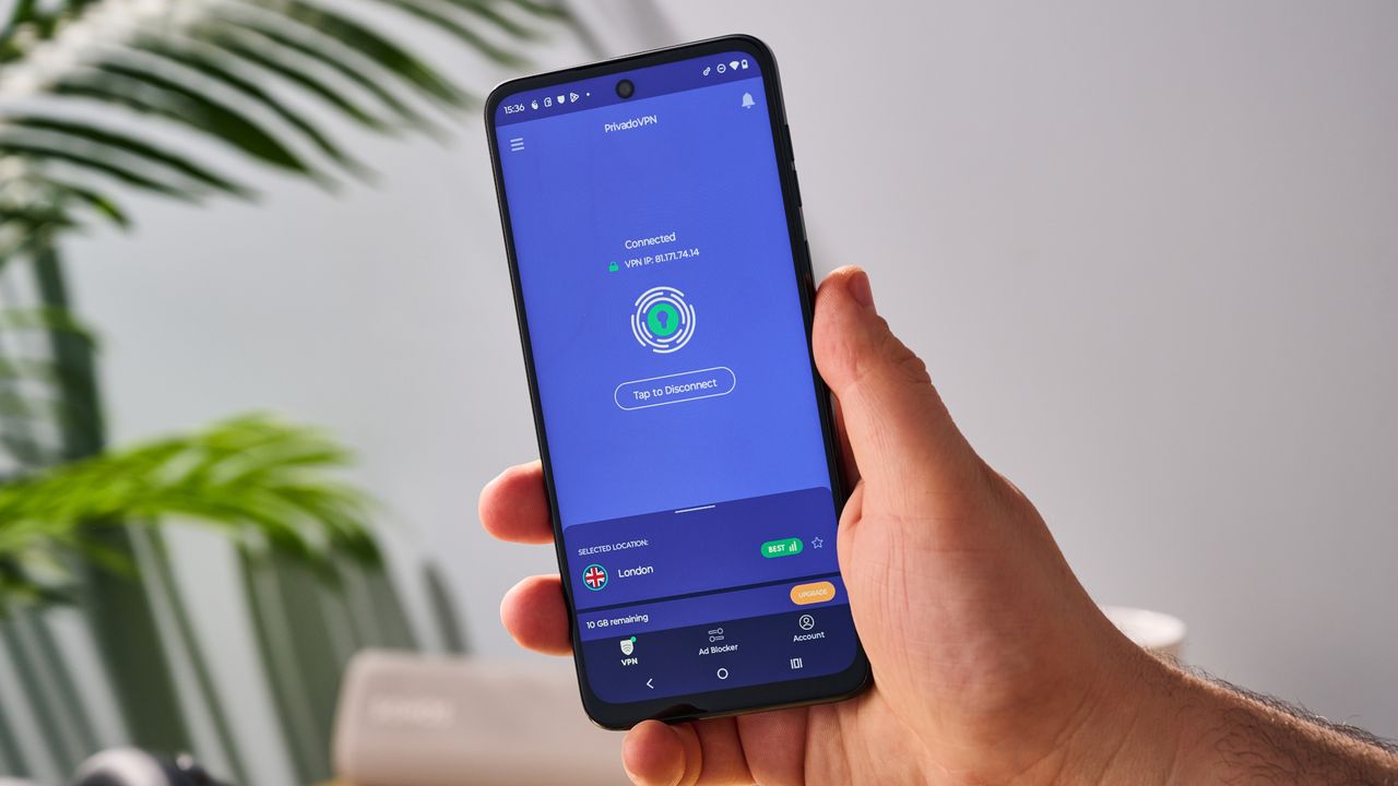 PrivadoVPN’s PhantomMode lands on iOS to stop apps spying on you — here ...
