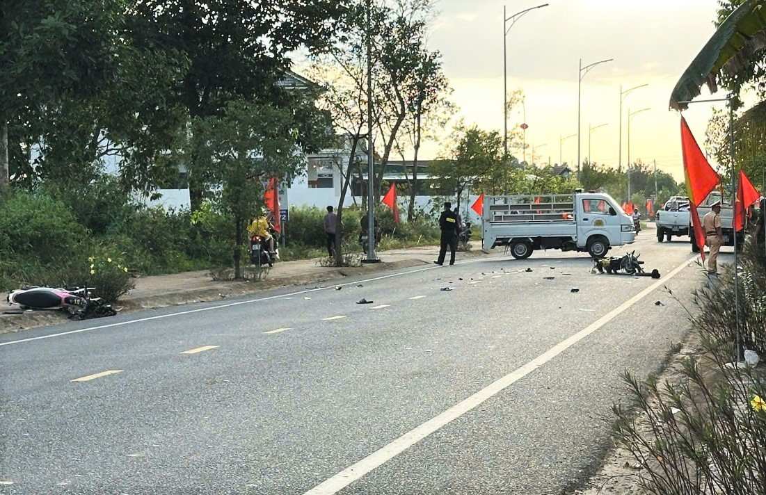 Tai nạn giữa 2 xe máy chiều 30 Tết khiến 2 người ở Lâm Đồng tử vong