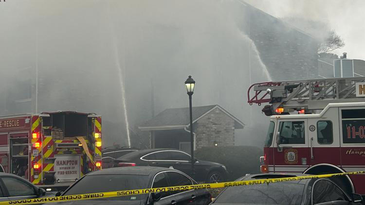 41 residents displaced, 1 hospitalized after Hampton apartment fire
