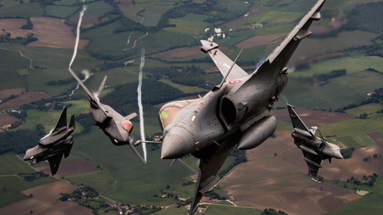 Forget the F-35: F-15EX Eagle II is a 87B-ops-per-sec flying supercomputer