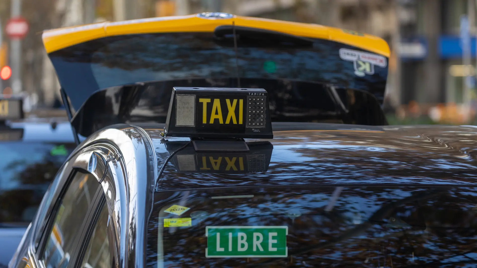 Cabify permitirá a sus usuarios pedir taxis en Barcelona a través de su ...