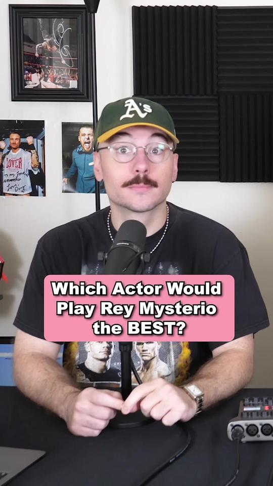 Which actor should play Rey Mysterio?