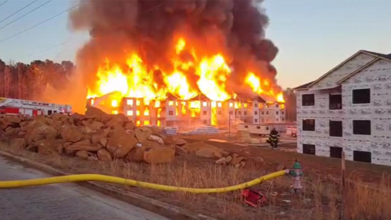 Firefighters battle large apartment fire in Union