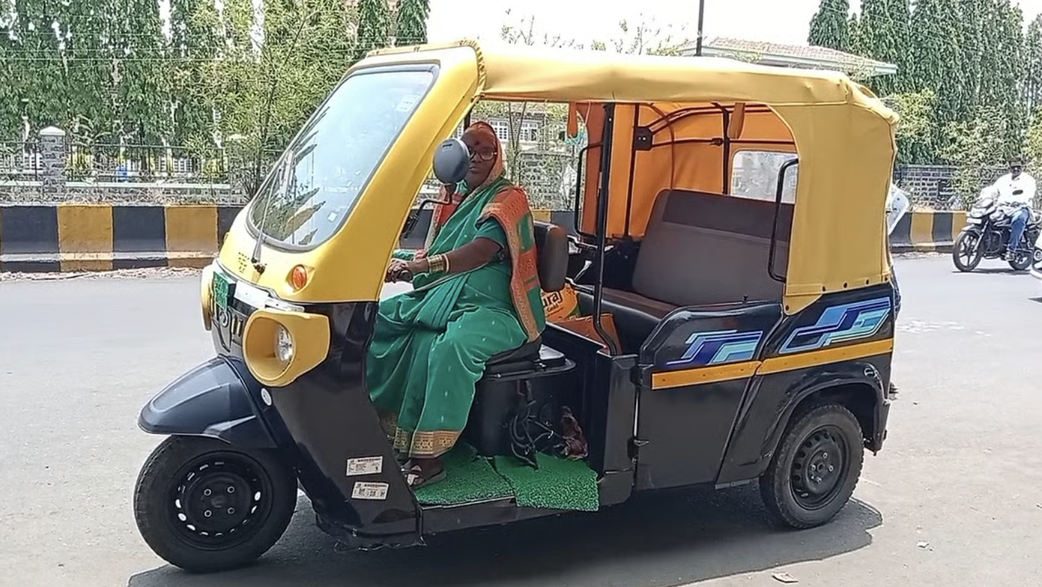 At 65, why this woman started driving an auto rickshaw: “I used to stay ...