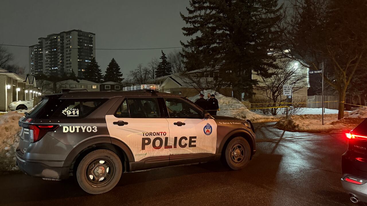 5 people taken to hospital in North York stabbing incident, paramedics say
