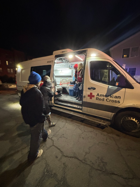 Springfield crews put out residential fire on Andrew Street