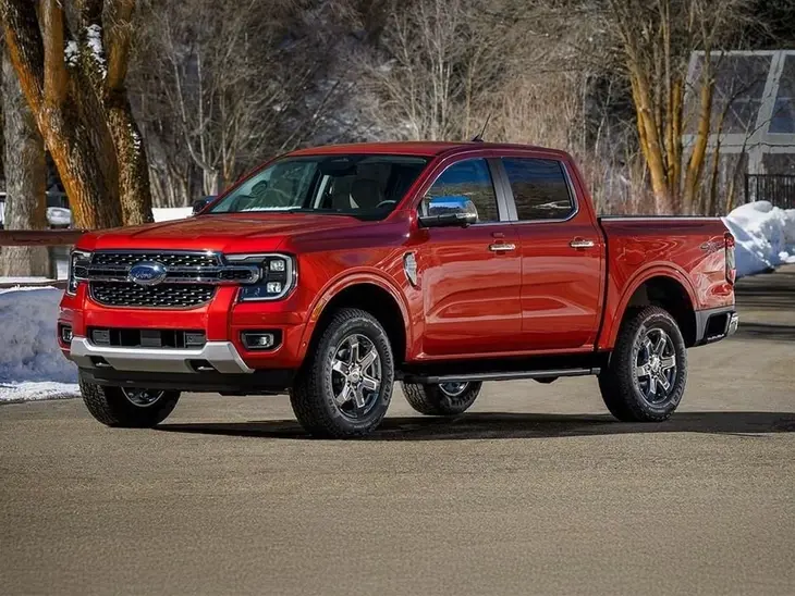 Ford làm bán tải rẻ hơn Ranger: Dùng máy xăng dầu, dự kiến ra năm 2029