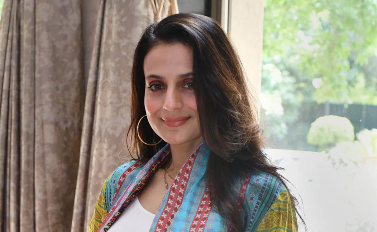 Ameesha Patel's scathing rant on younger actresses and their 'PR ...