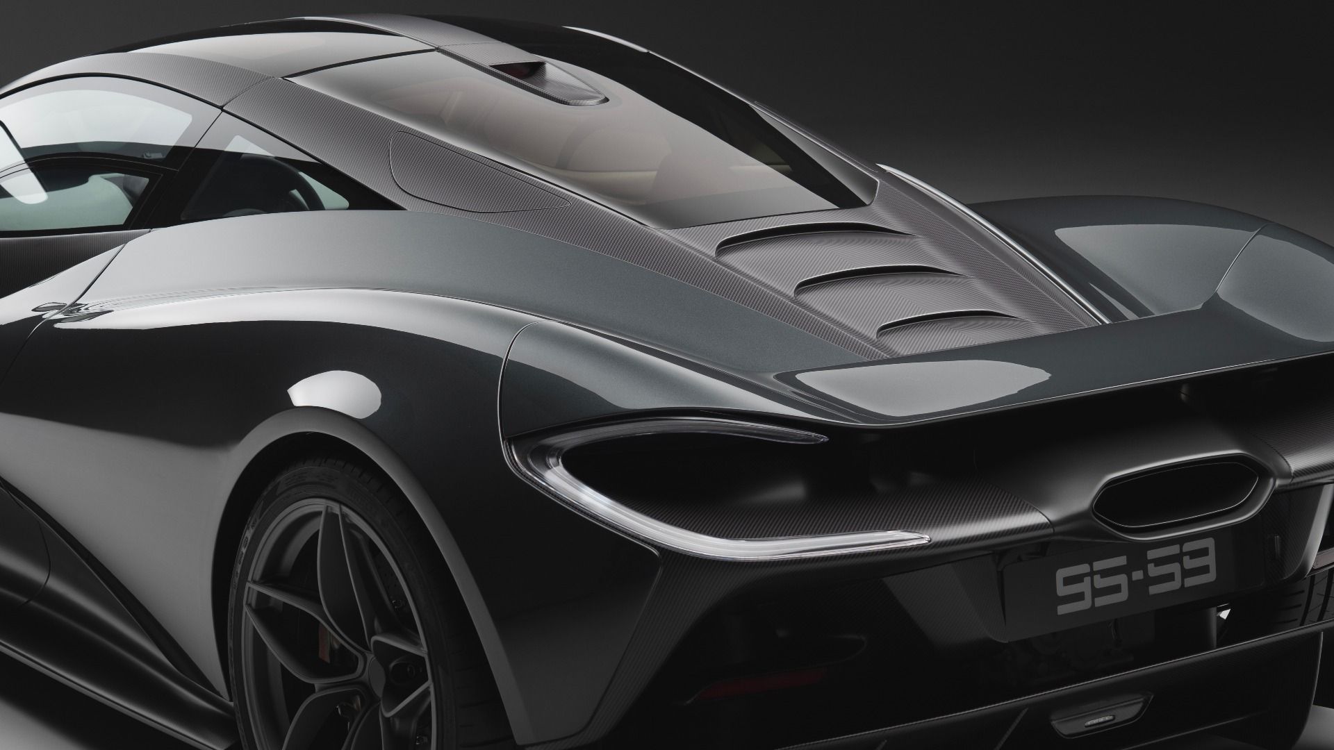 Lanzante 95-59 debuts first roadgoing use of laser fiber light technology