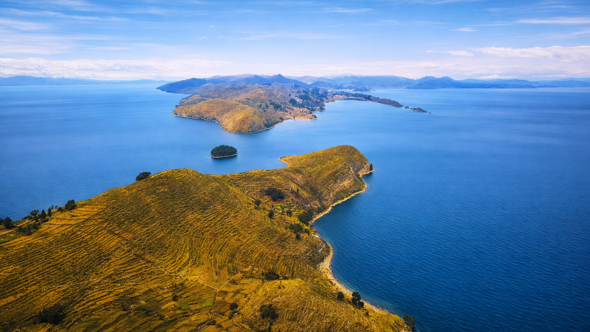 Andean sacred beauty at Isla del Sol Lake Titicaca