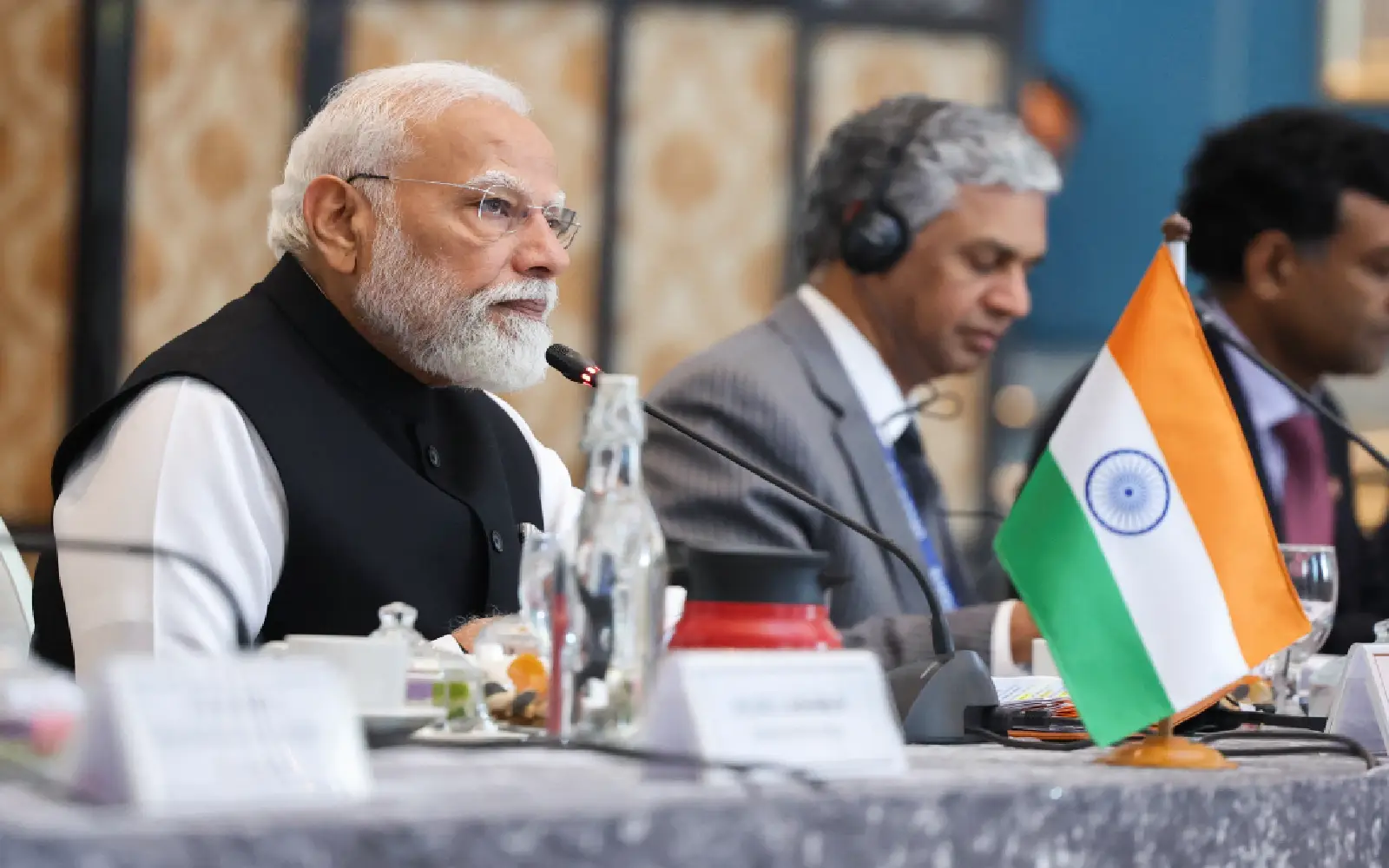 India court clears mega project on sensitive island