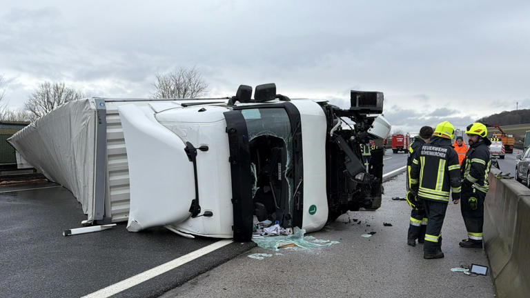 Schwerer Lkw-Unfall auf der A1 bei Böheimkirchen