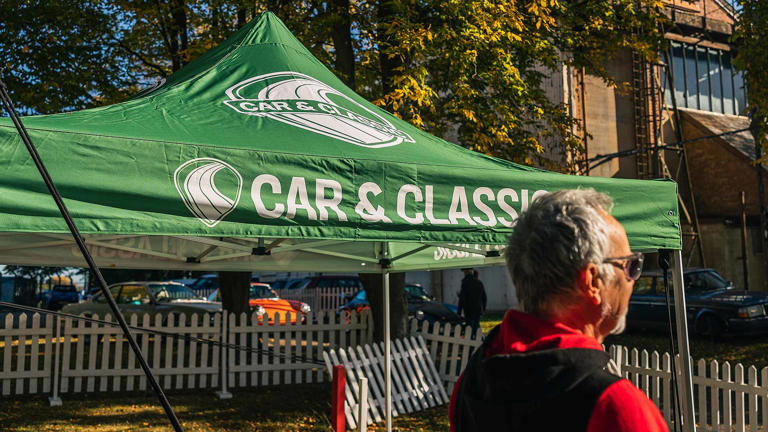 Car & Classic launches retro car insurance