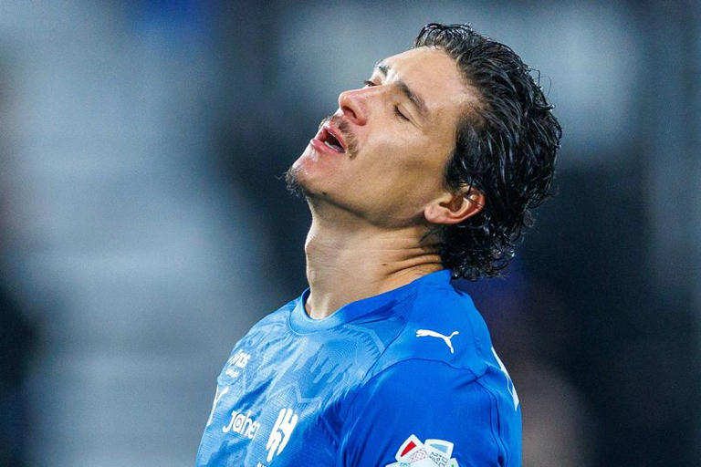 Darwin Núñez responde de la única manera que puede tras ser cortado del equipo saudí