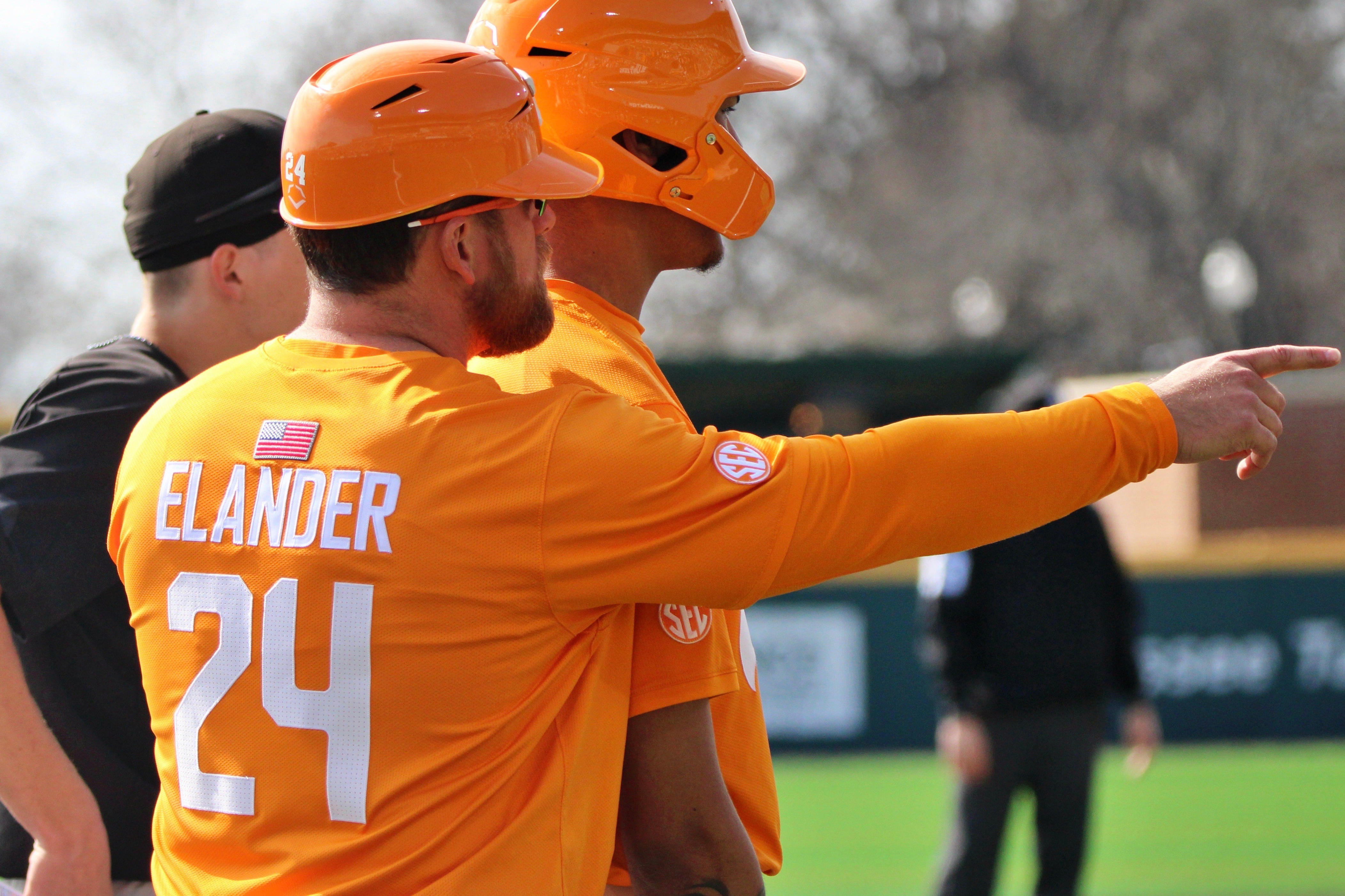 Tennessee baseball remains ranked after opening SEC play