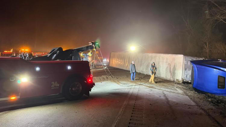 All lanes reopened after crash involving 2 semis shuts down part of ...