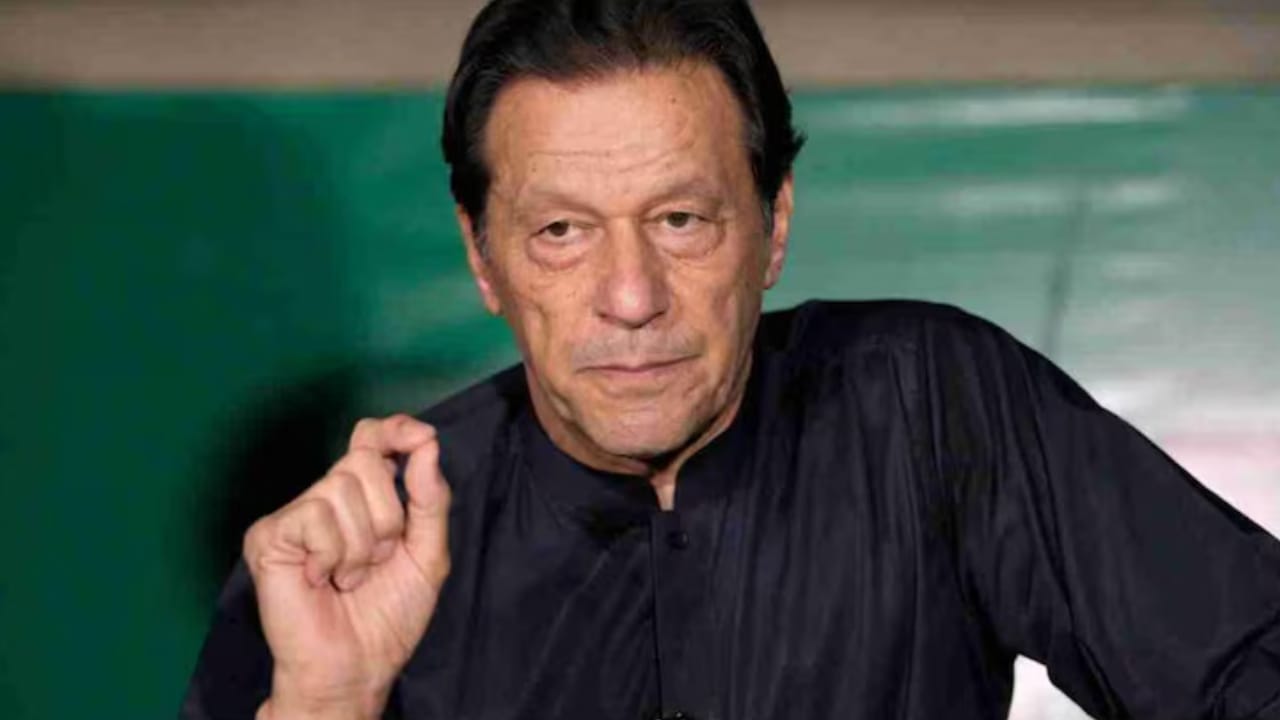 Imran Khan: ఇమ్రాన్ ఖాన్ కోసం గళమెత్తిన గవాస్కర్, కపిల్ దేవ్.. పాక్ ...