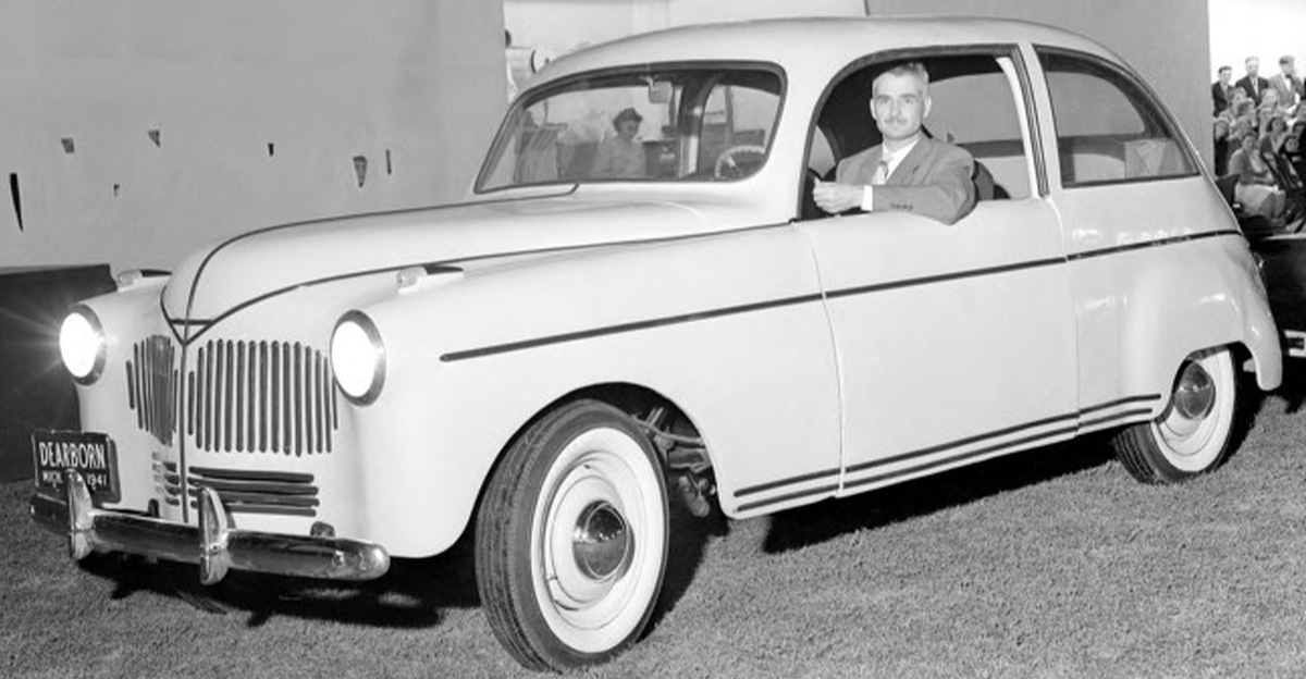 When a Detroit designer built a car entirely out of soybeans