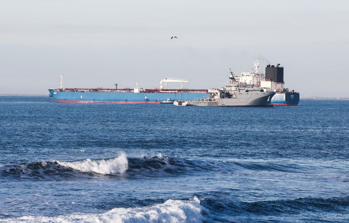 Flotte fantôme russe : L’immobilisation du Grinch levée, le navire va ...