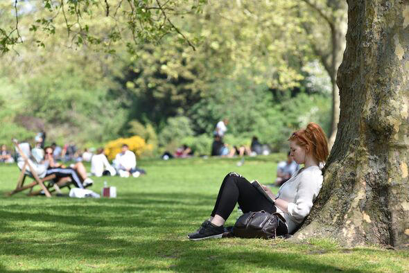 Weather expert issues verdict on exact day UK will reach 20C