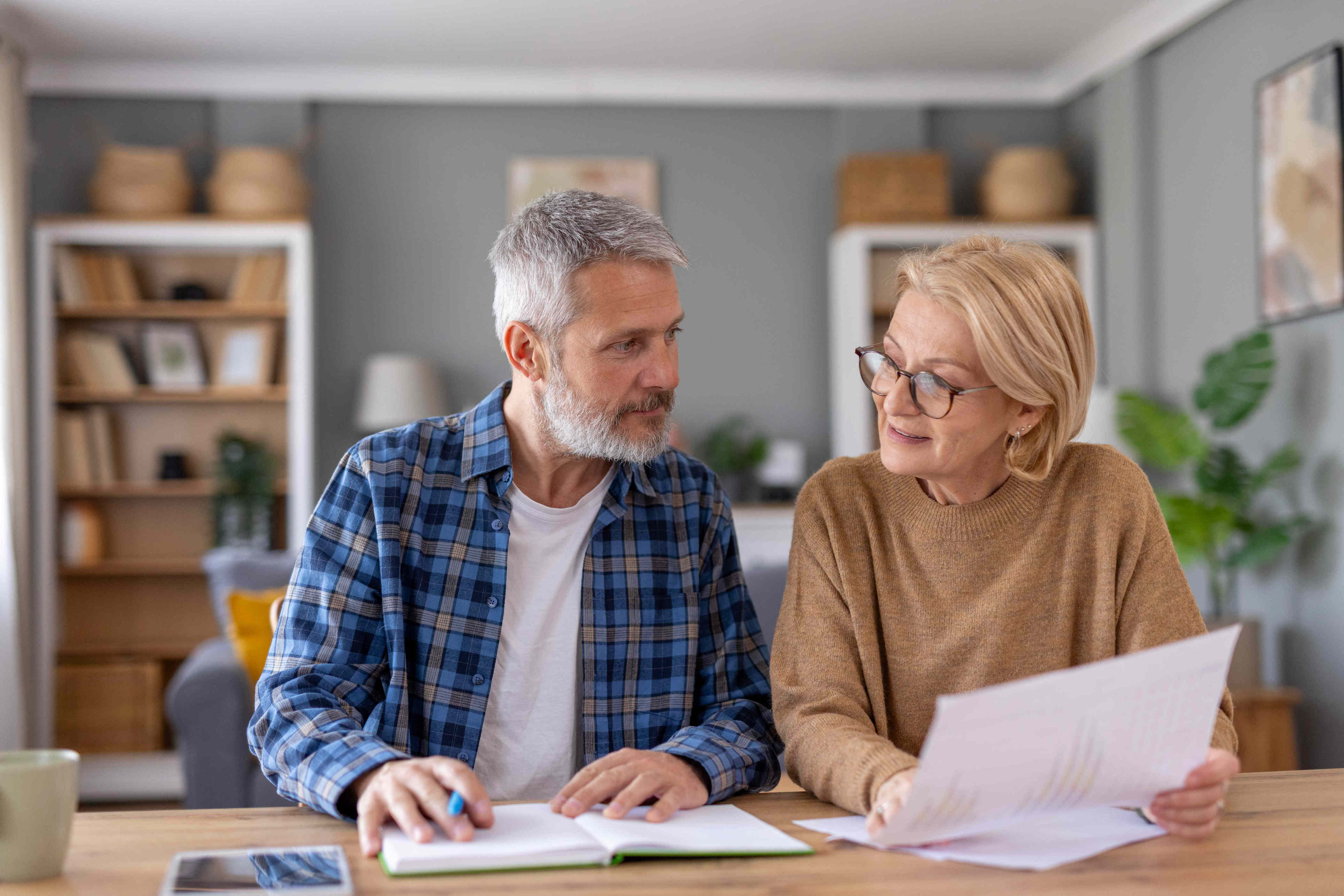 Middle class workers' retirement savings revealed: Boost your savings ...