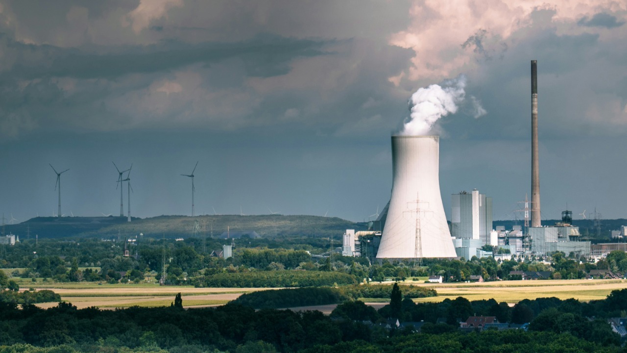 1st US nuclear fuel license in 50 years ignites a uranium race<br><br>