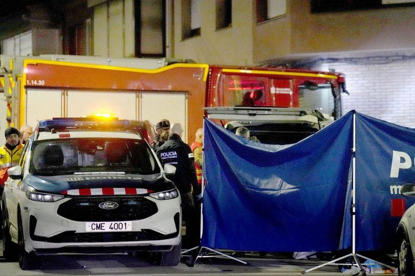 Horror in Spain as huge apartment fire breaks out killing five as ...