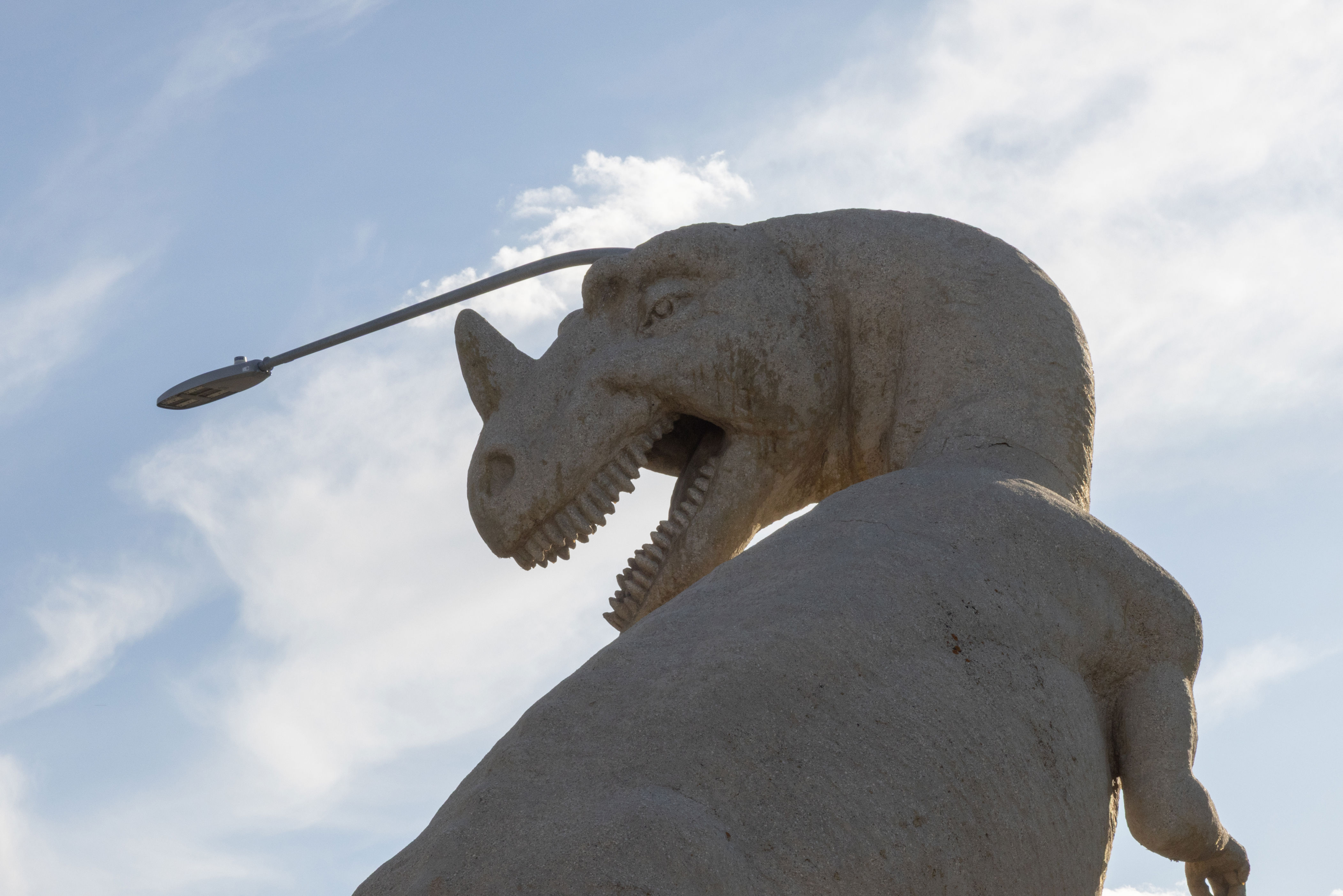 A dinosaur road trip through the American West