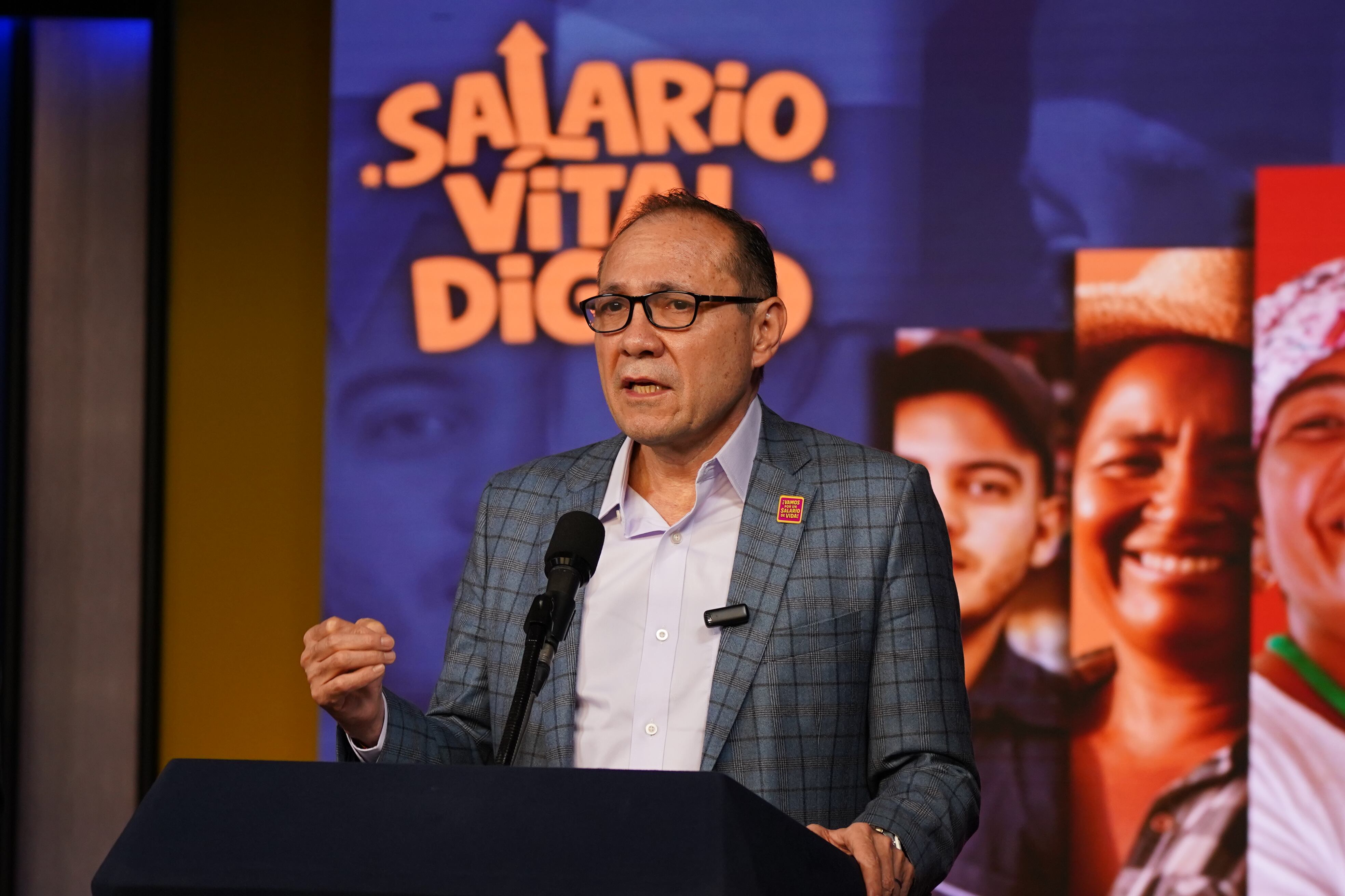 El incremento del salario mínimo se mantendría en el 23,7 % en nuevo ...