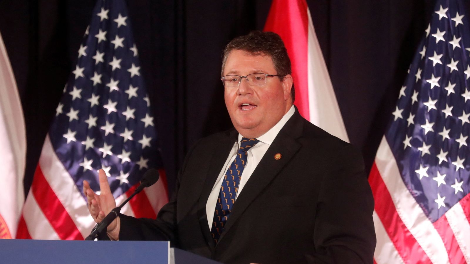 Calls for US congressman to quit for suggesting he would choose dogs ...