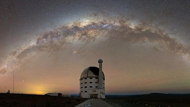 Escape the city lights: Top five stargazing destinations in South Africa