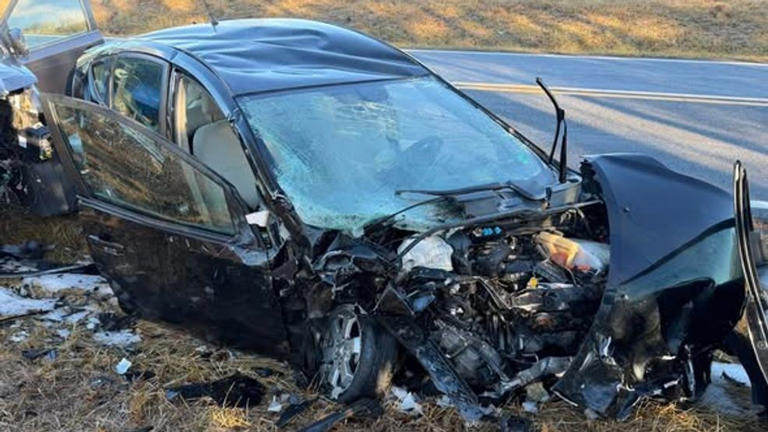 Injuries reported after crash, Bedford fire crews say