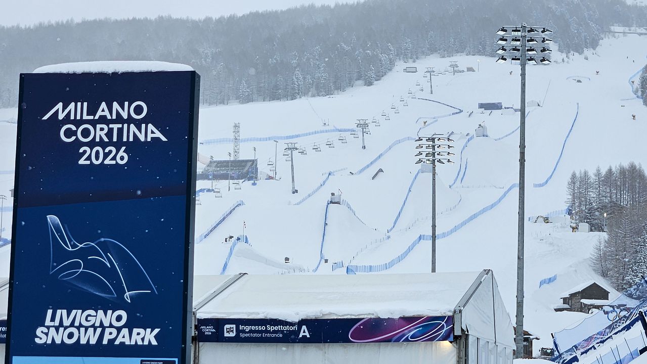 스노보드 대회 연기와 이태원 참사 유족의 진실 규명 촉구