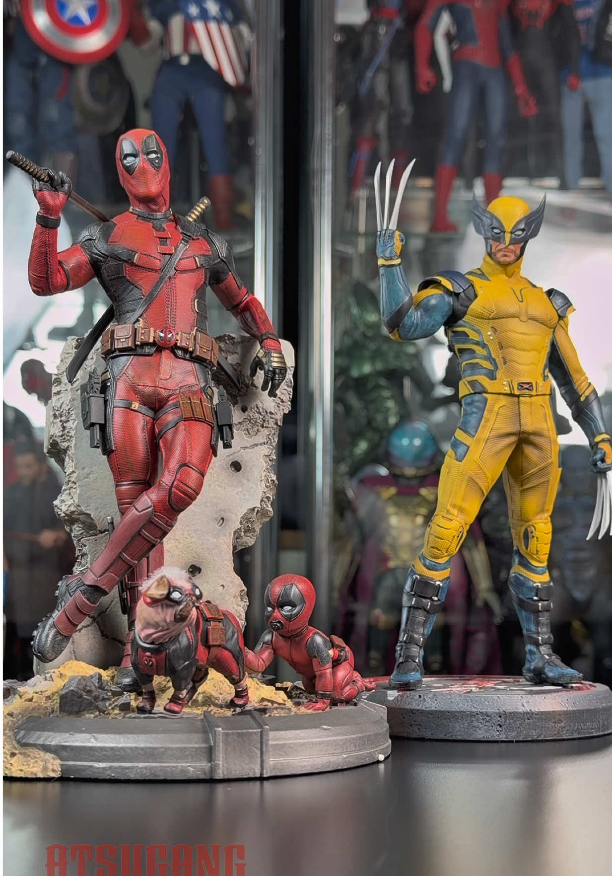 Iron Studios Deadpool and Wolverine statue ASMR unboxing