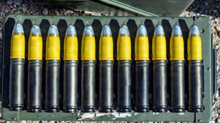 US Apache attack helicopter shoots new 30mm rounds to blow up drones midair