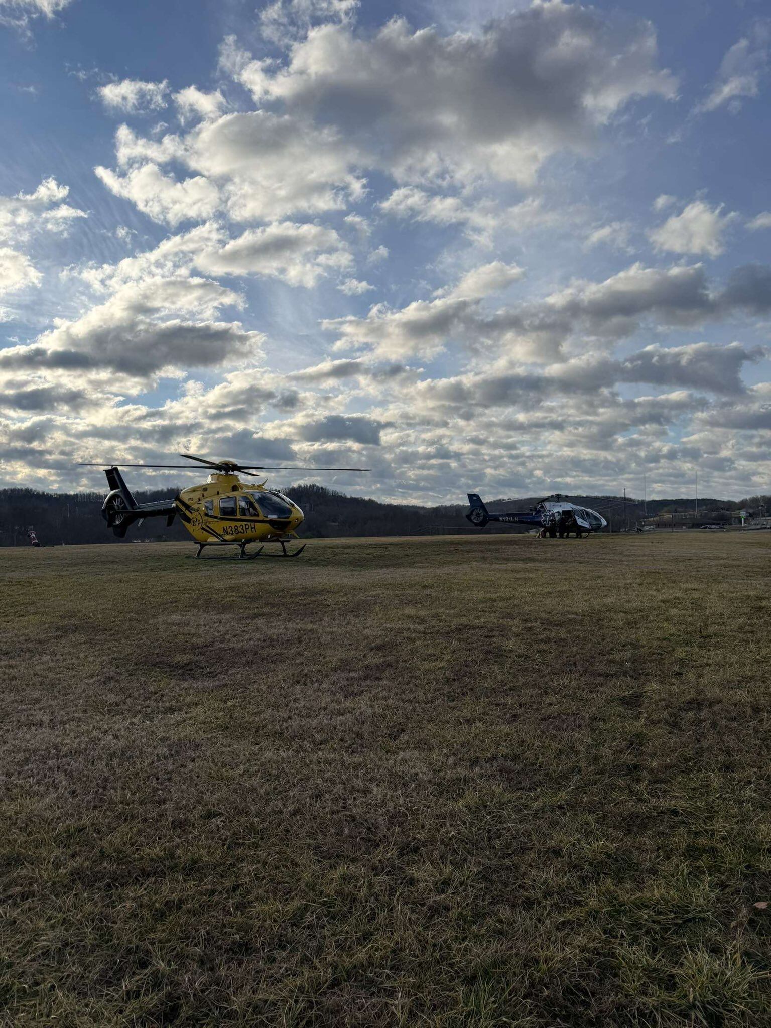 Two medical helicopters respond to Rockcastle County crash