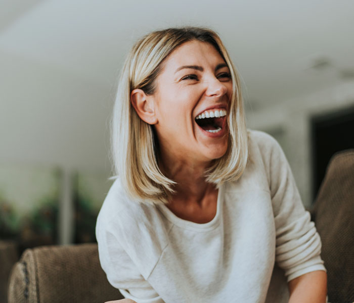 “It Is Quite Sad”: 69 People Who Have Dated Out Of Their League Share How It Turned Out